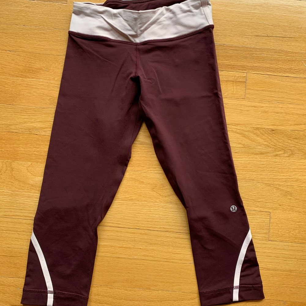 Lululemon run: inspire crop II
